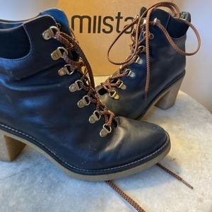 COPY - Lace up Boot